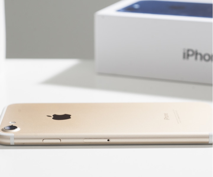 iPhone 7 32GB Gold (MN902) б/у